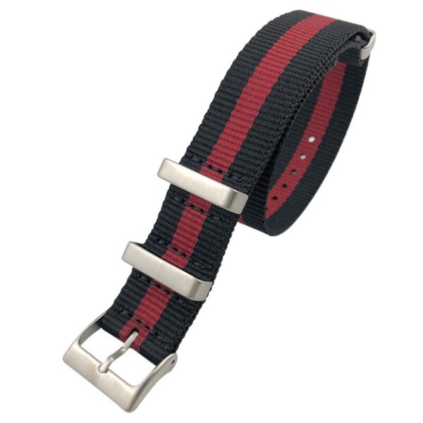 Black & Red Nato Strap In Nylon - 20, 22mm