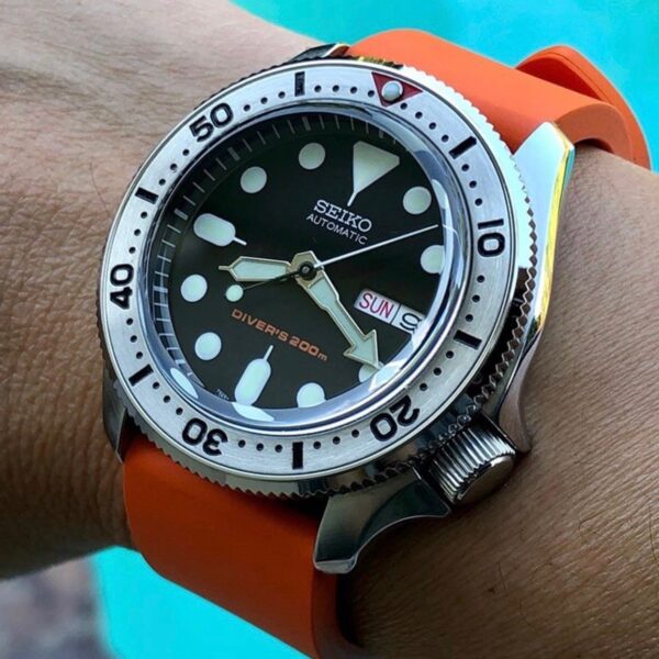 CT101 – Top Hat Sapphire Crystal – SKX007+