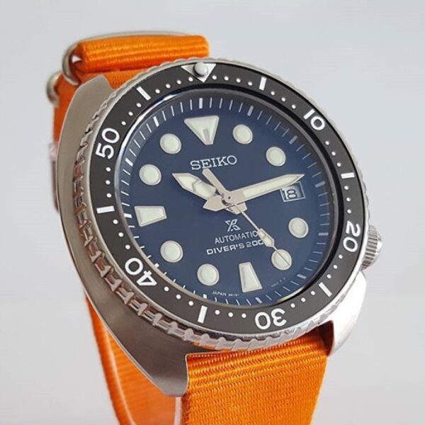 CT076 – Flat Sapphire Crystal – SRP Turtle +